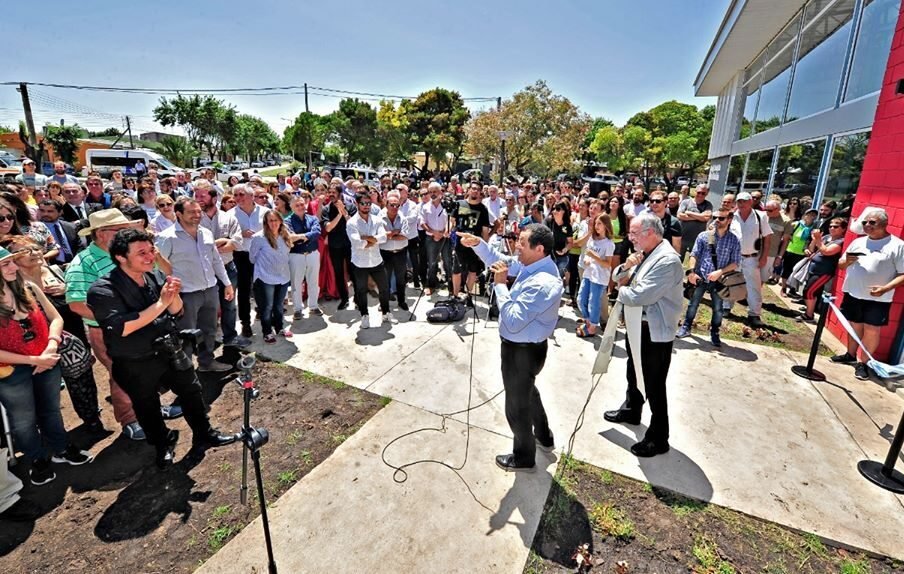 Quedó inaugurado el Complejo Municipal de Piletas Climatizadas